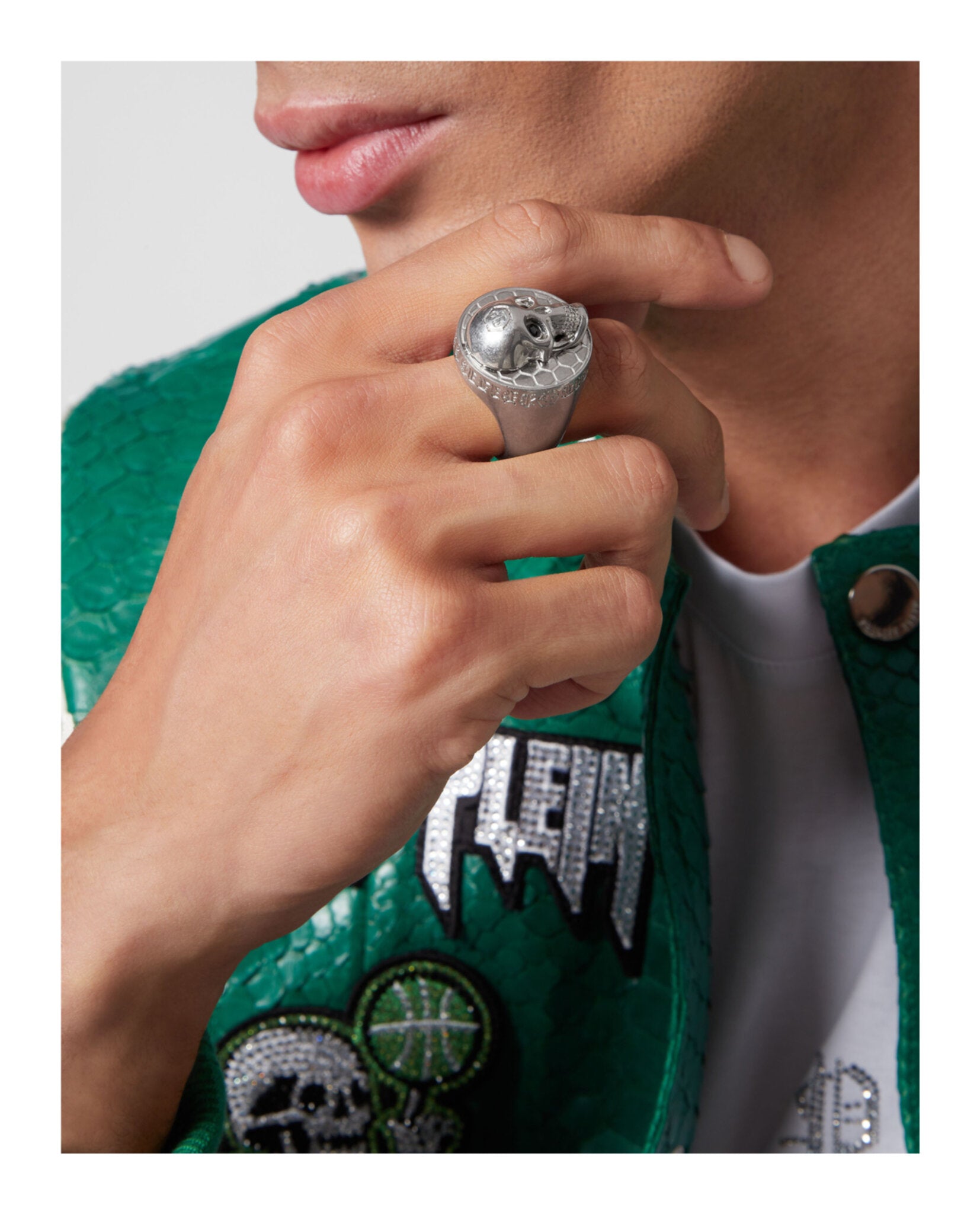 3D $kull Crystal Ring