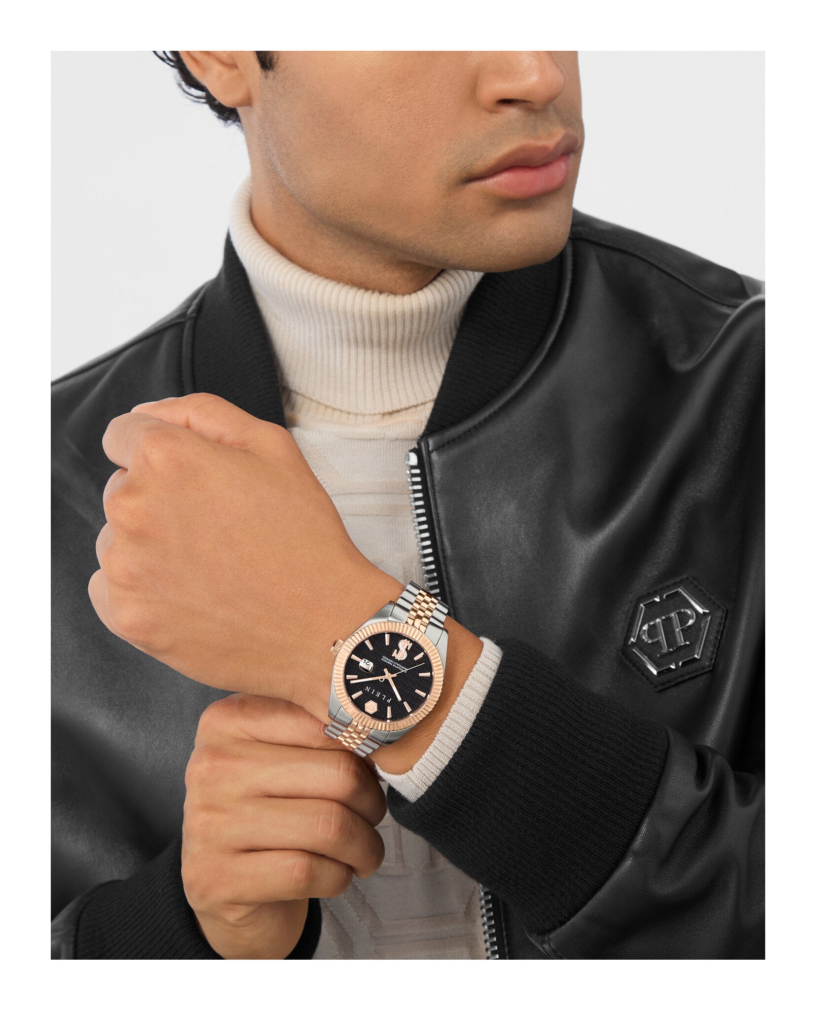 Date Superlative Crystal Watch