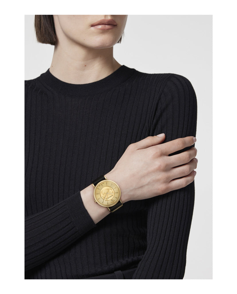 腕時計その他 Versace Versace V-Eternal Bracelet Watch With Two-Tone Case Amazon.com: Versace V-Eternal Collection Luxury Womens Watch