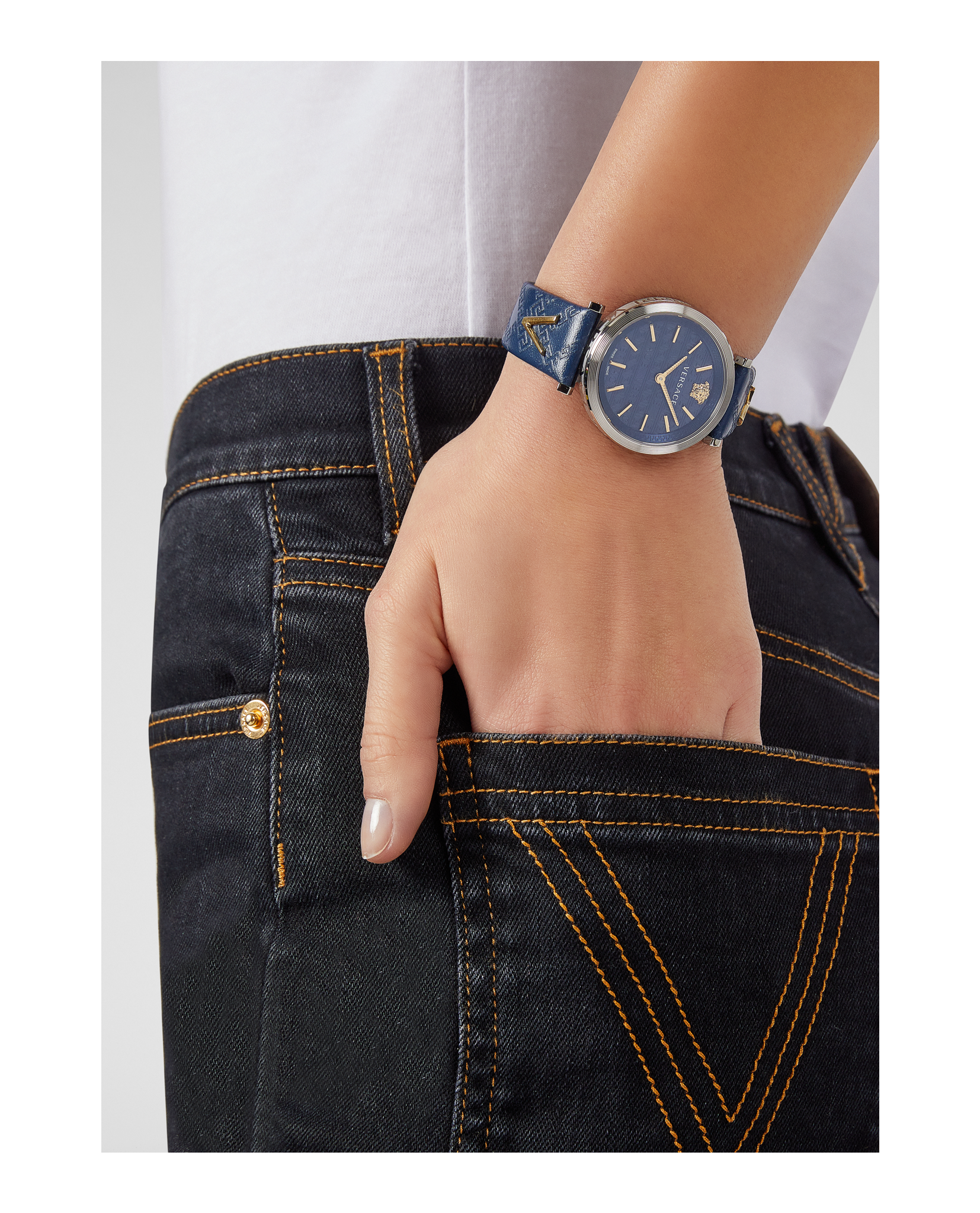 V-Twist Leather Watch